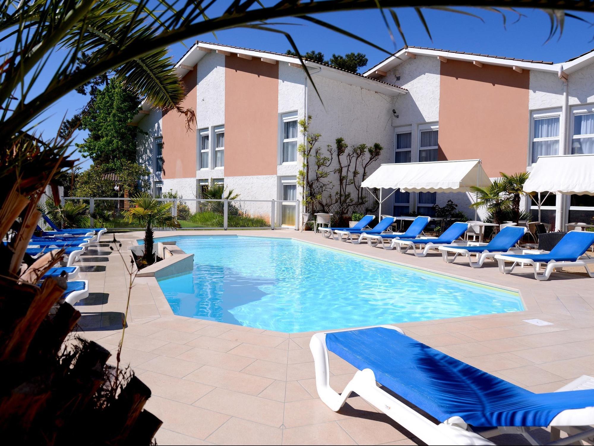 Hotel Restaurant La Forestiere Biscarrosse-Plage Exterior foto