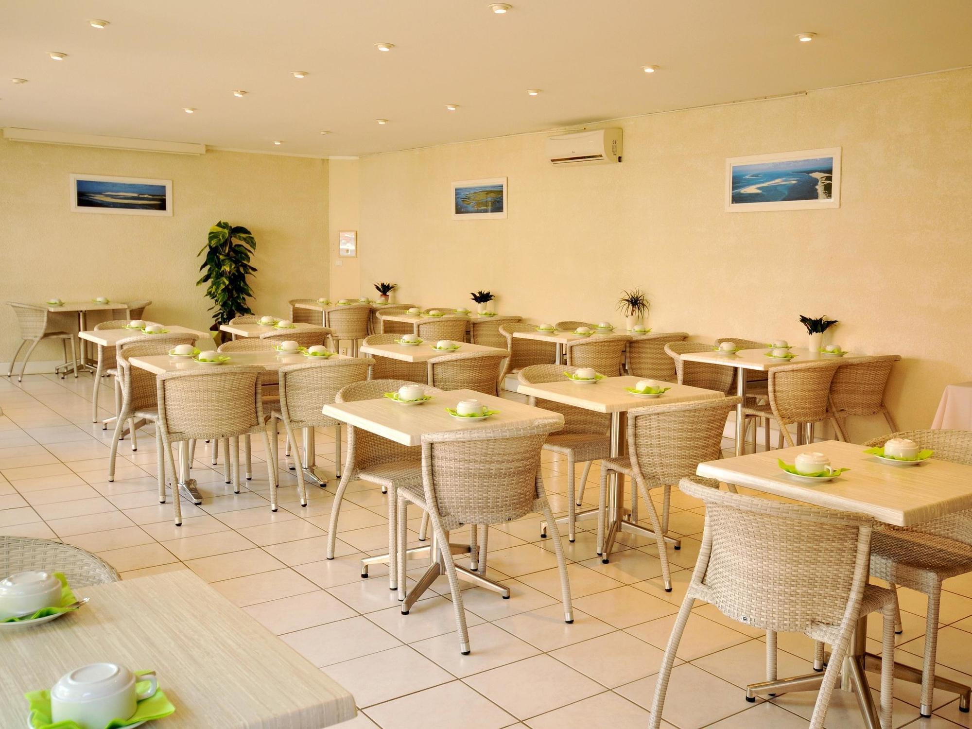 Hotel Restaurant La Forestiere Biscarrosse-Plage Exterior foto